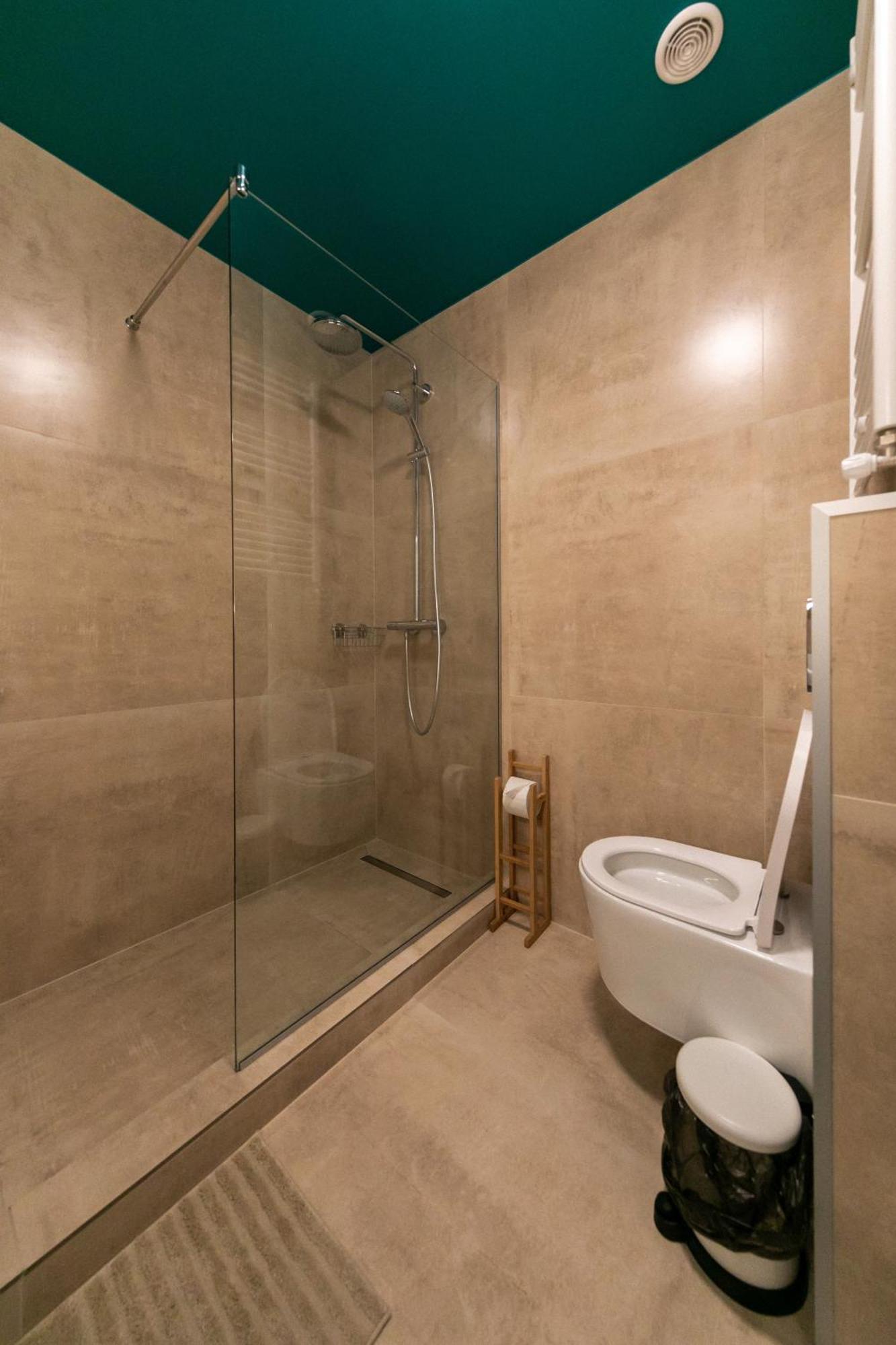 Blue Shadow - Moxa Home - New Building บูคาเรสต์ ภายนอก รูปภาพ